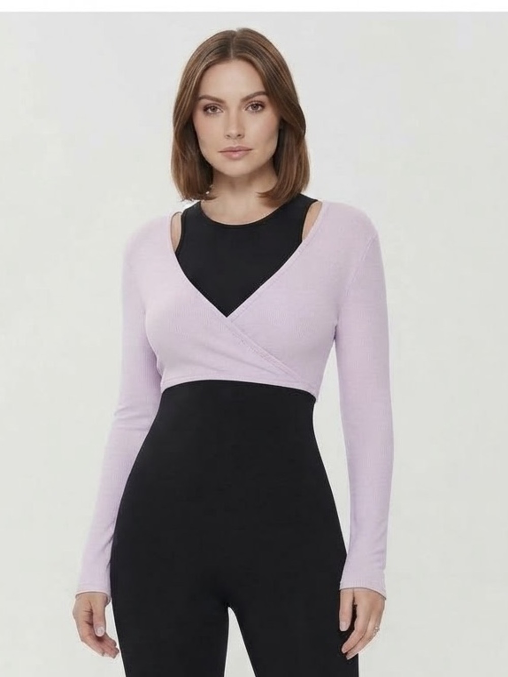 Forever 21 Juniors Womens V Neck Long Sleeve Blouse